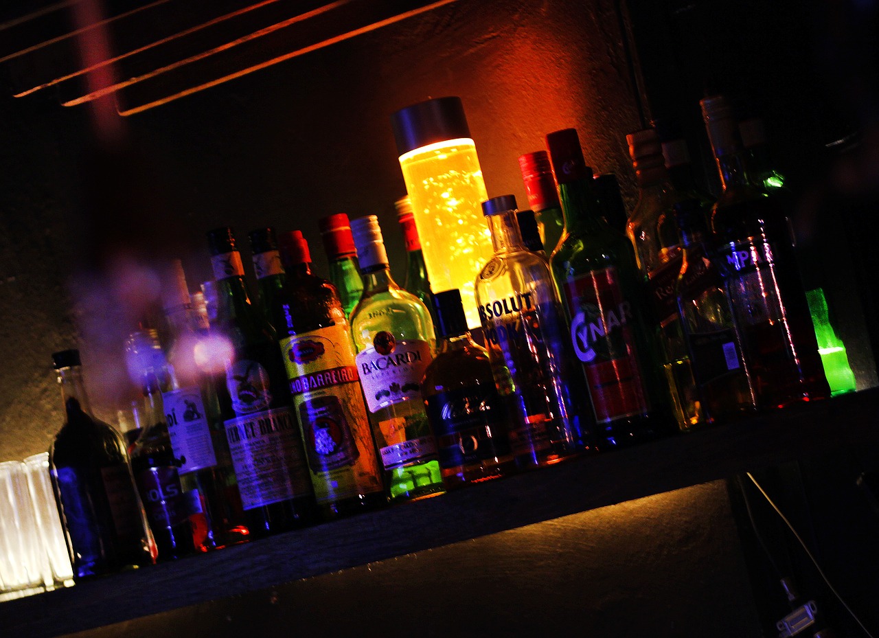 Image - bar drinks alcohol bottles