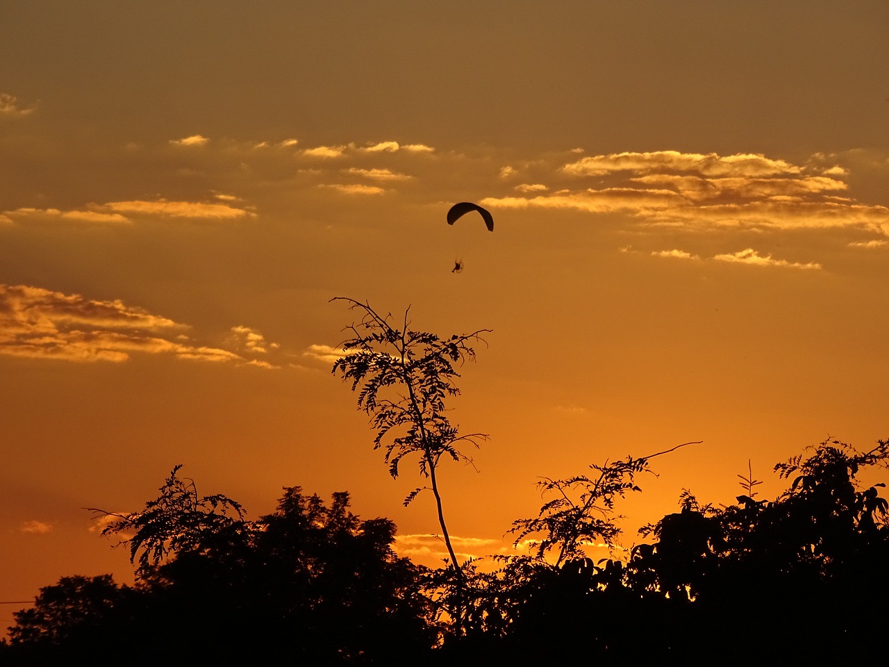 Image - sky sunset lights nightfall mood