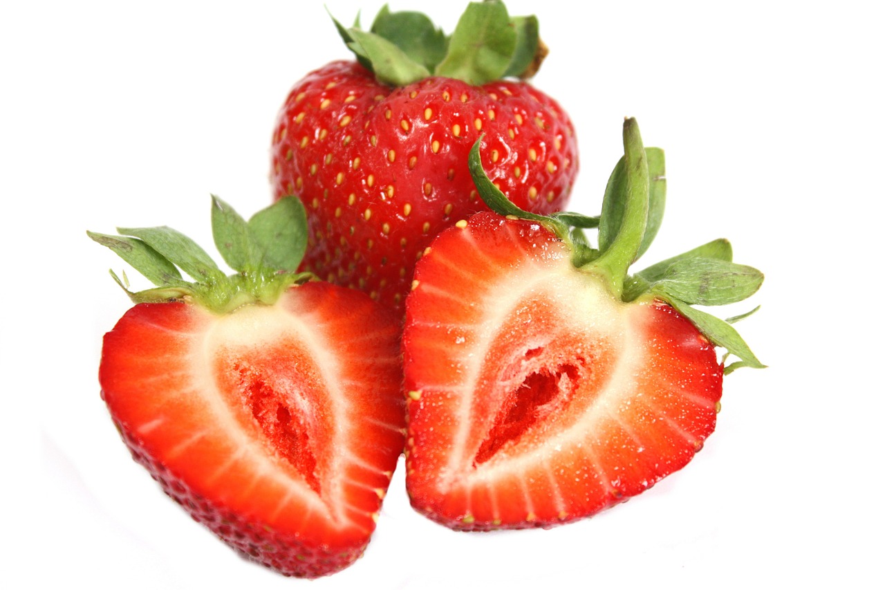 Image - strawberry red fruit food healthy