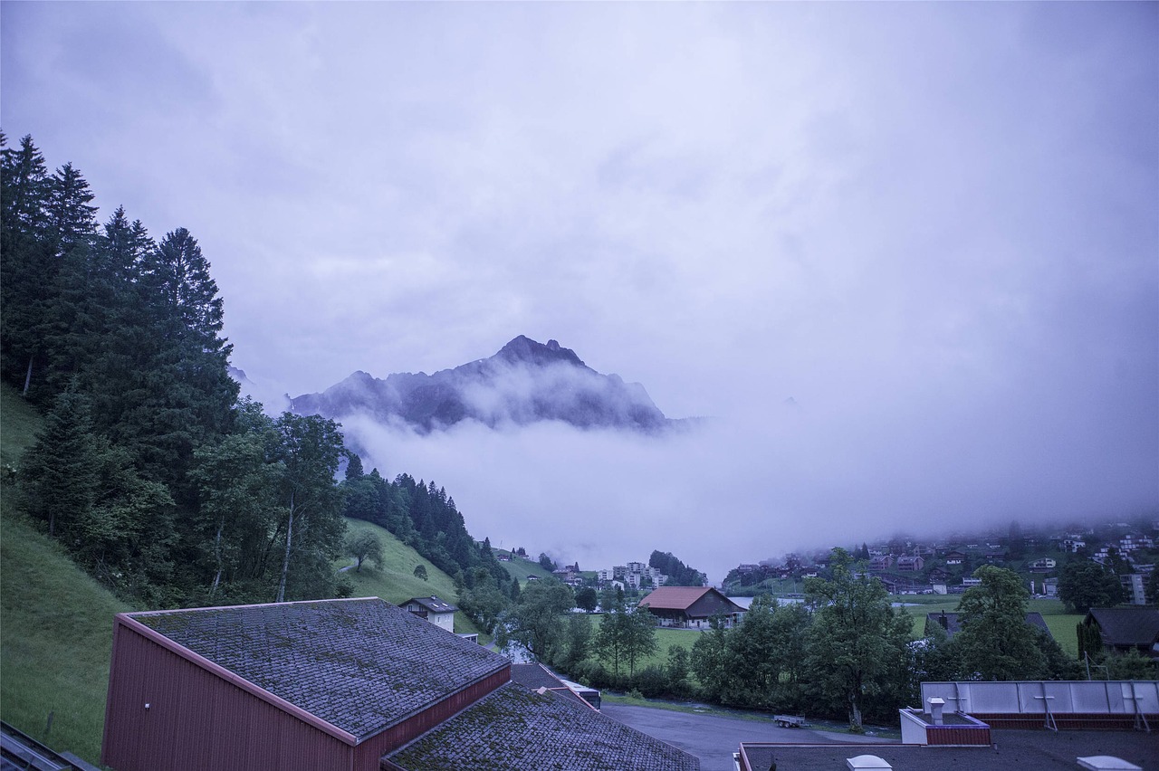 Image - switzerland the alps cloudy day