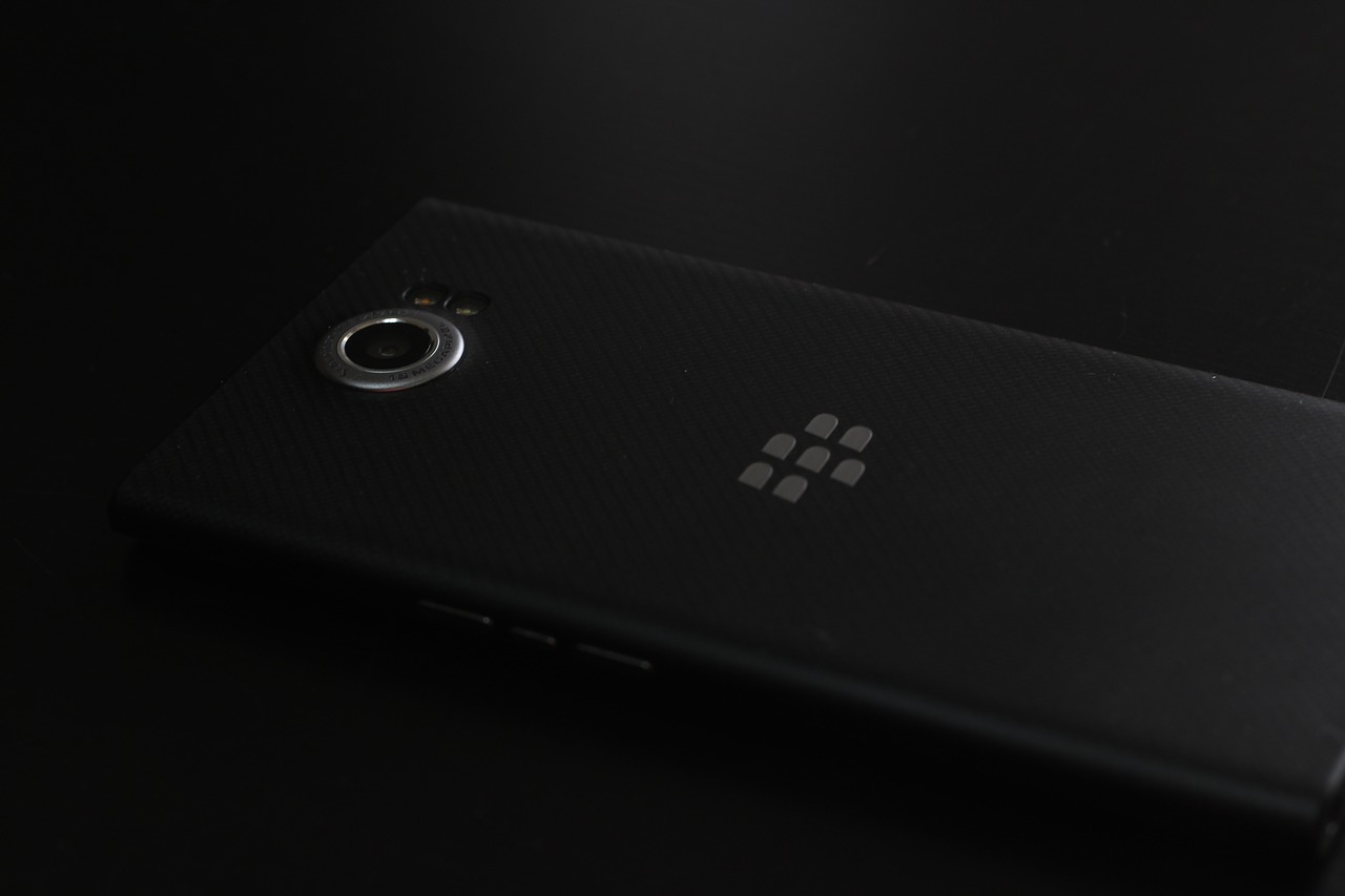 Image - blackberry priv backplate camera