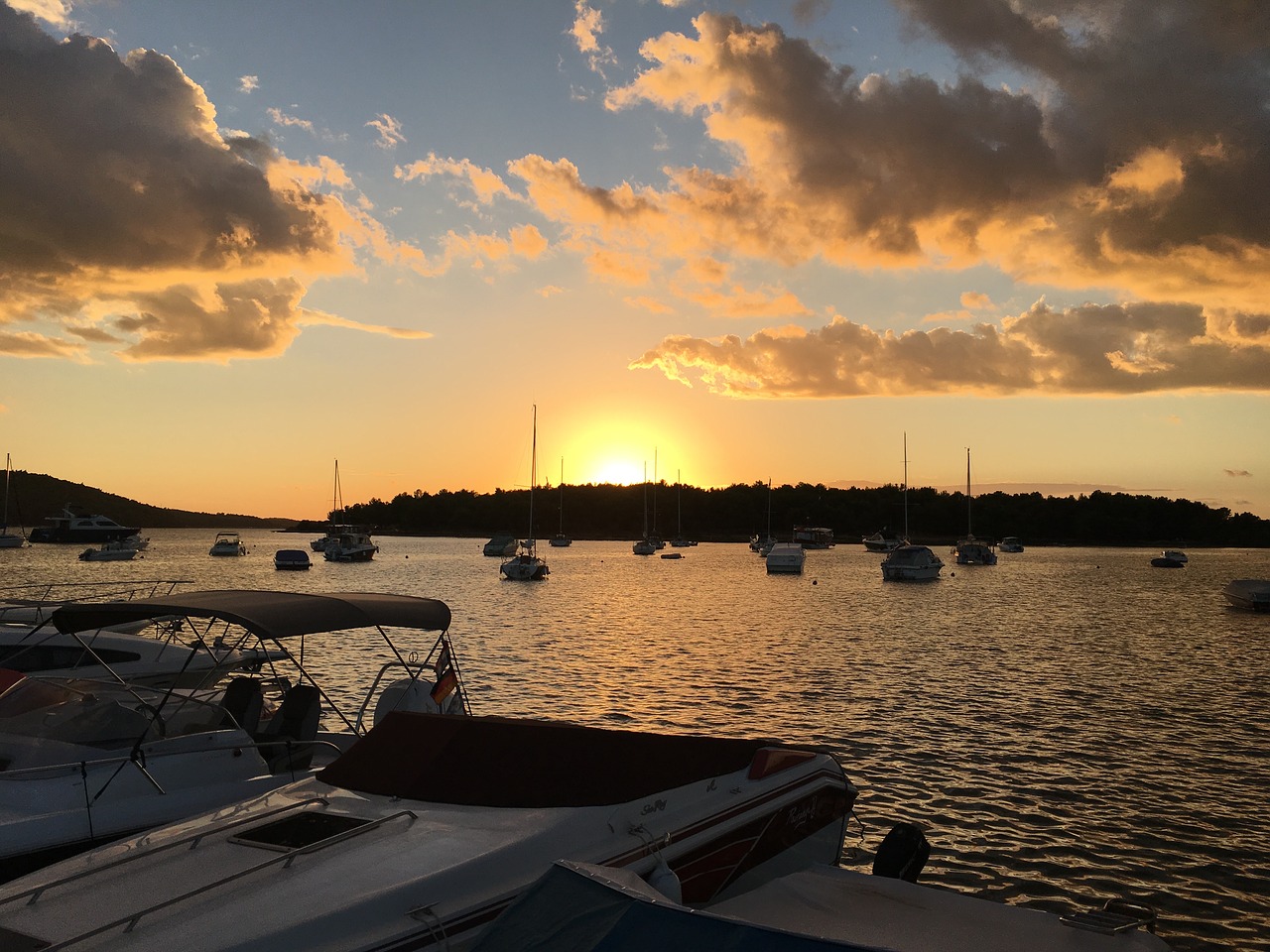 Image - sunset sea boot sunset sea croatia