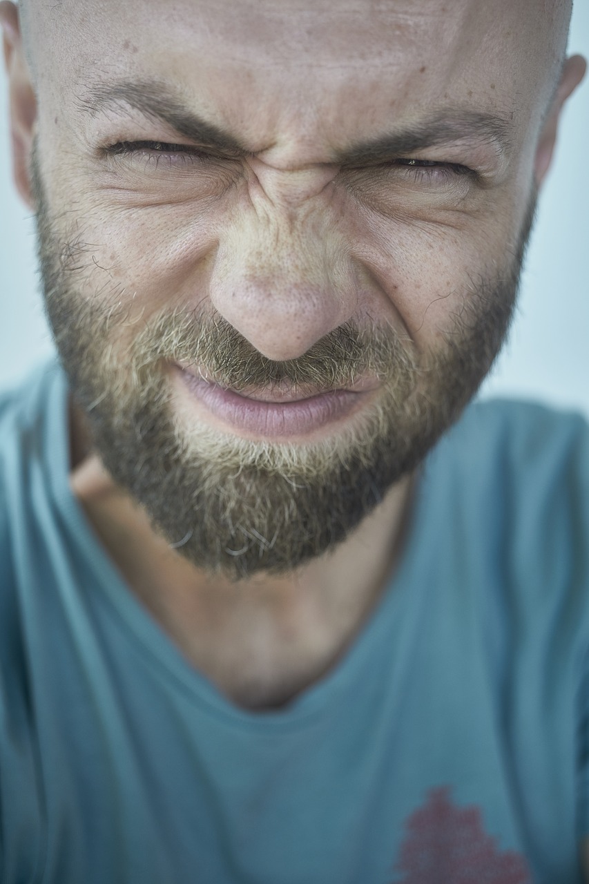 Image - male mimic beard nose eye pain