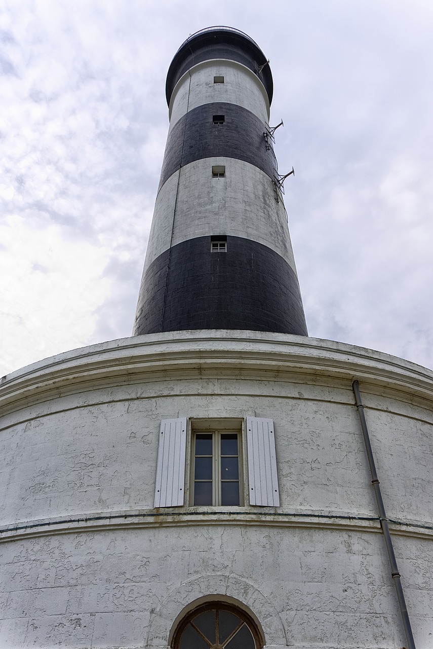 Image - lighthouse island of oleron