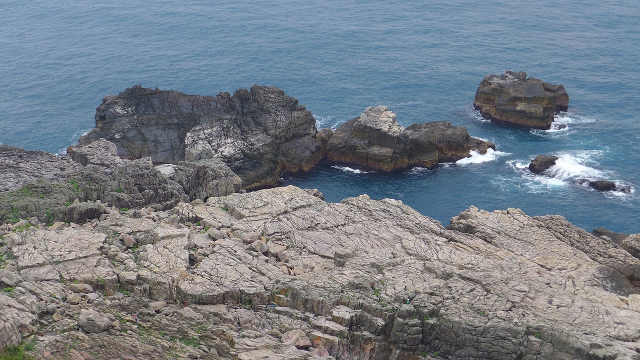 Image - rocky shore landscape taiwan