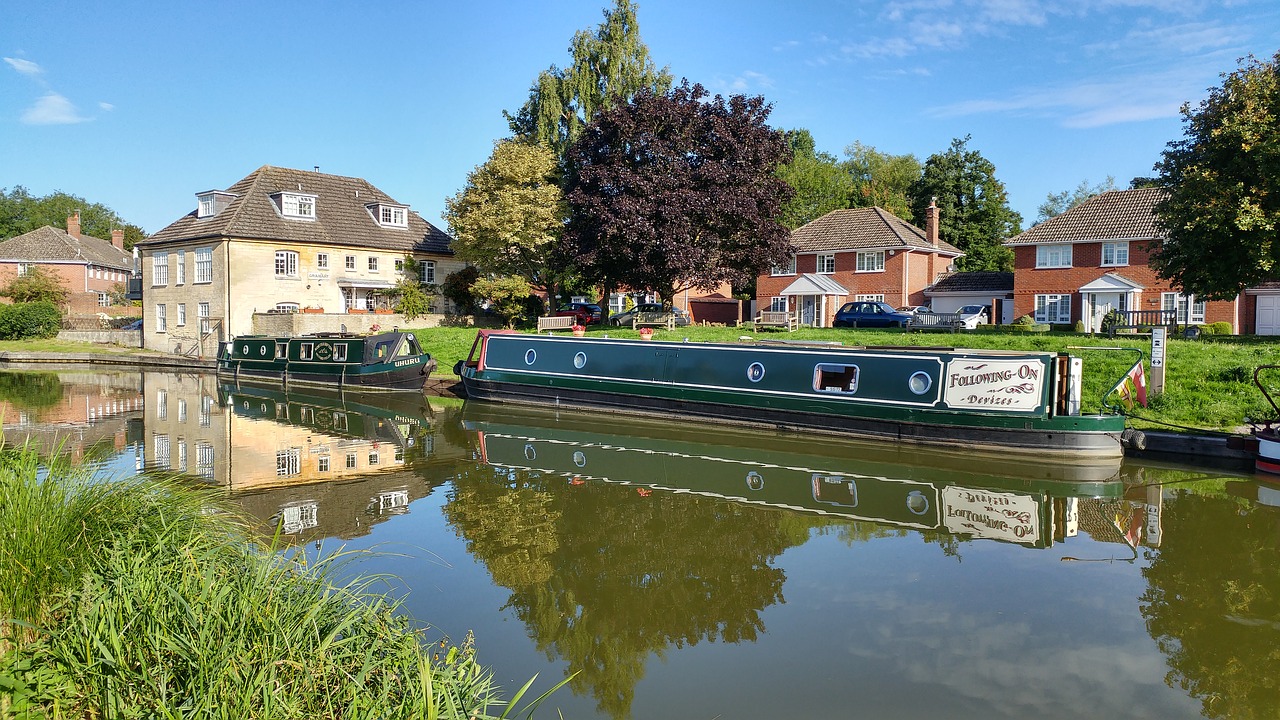 Image - canal waterway barge narrowboat