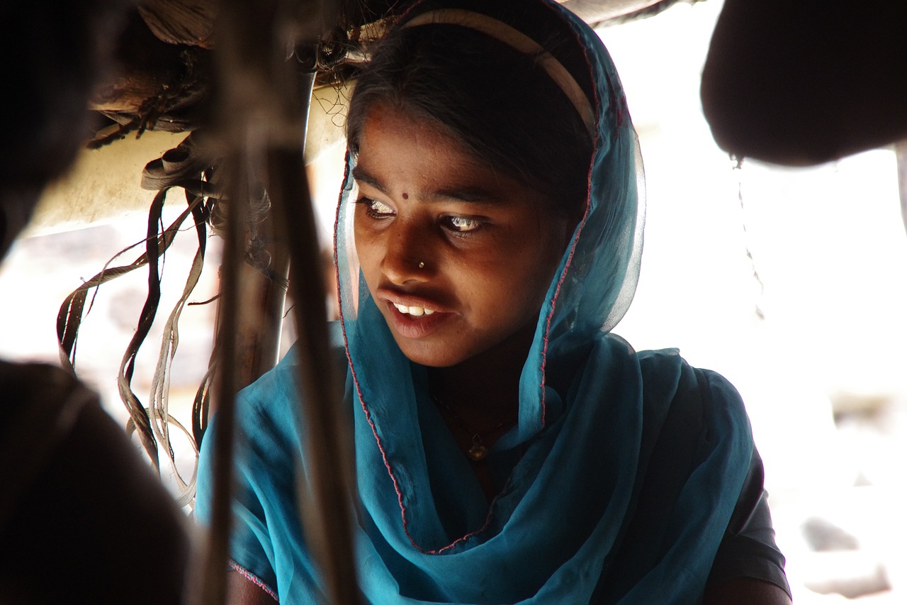 Image - indian girl slum portrait female