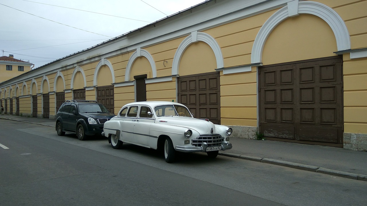 Image - car retro city