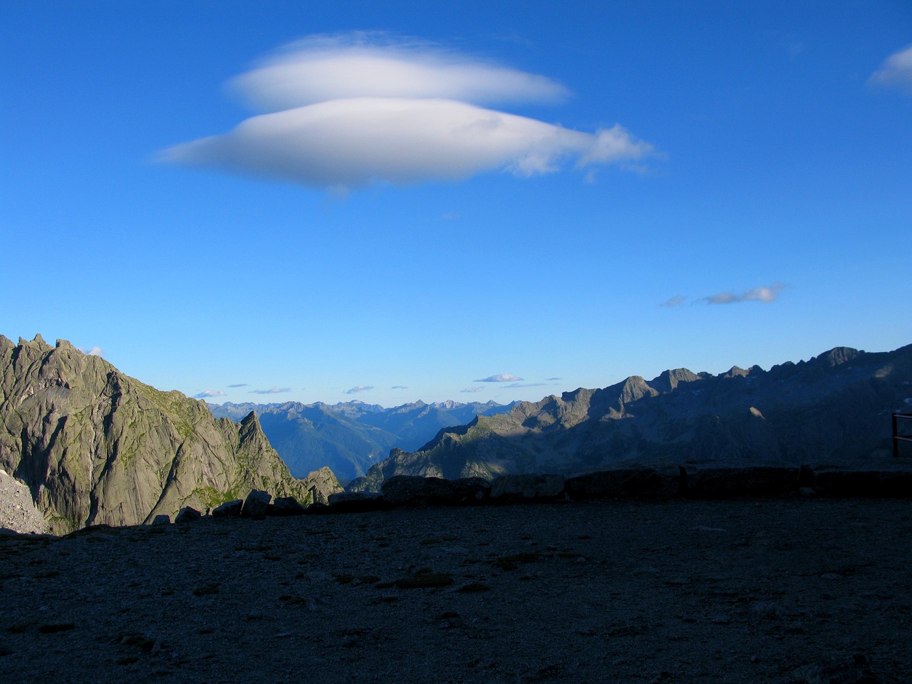 Image - cloud mountains lens