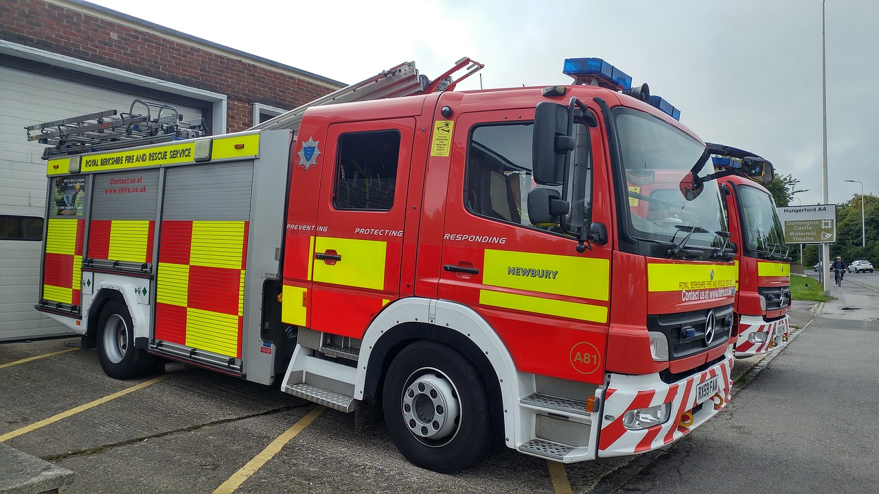 Image - fire engine fire truck emergency