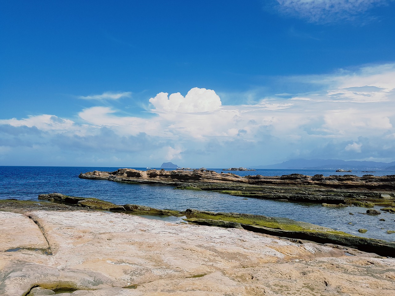 Image - sky cloud sea taiwan hualian