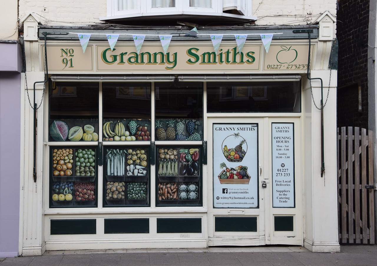 Image - england fruit shop small margate