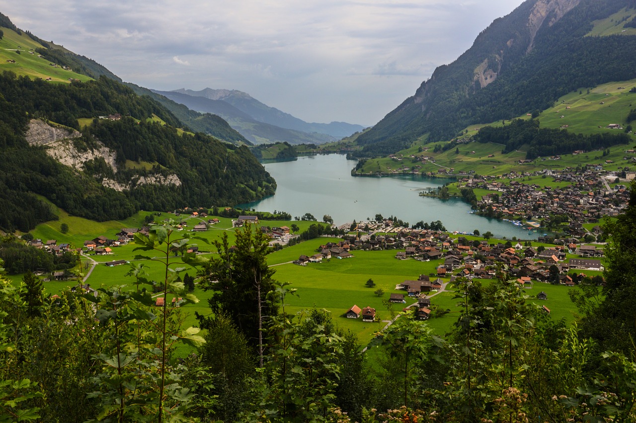 Image - lake lugano switzerland alpine lake