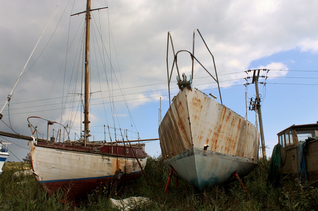 Image - boats abandoned wooden beach