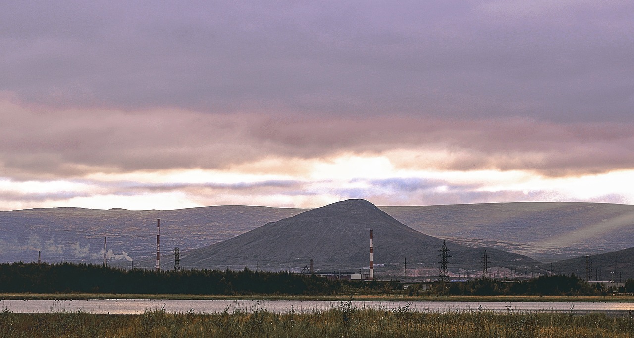 Image - russia north monchegorsk clouds