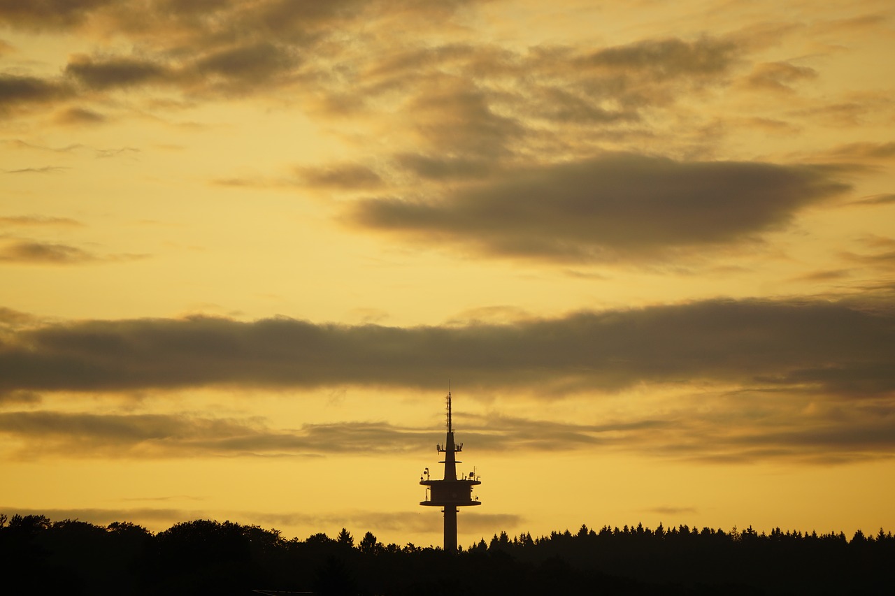 Image - abendstimmung radio tower dusk sky