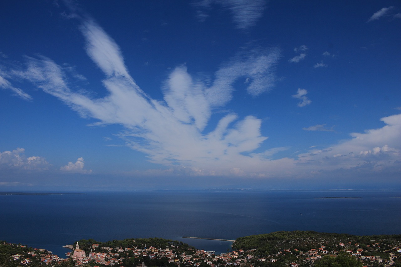 Image - clouds sky blue clouds form sunny