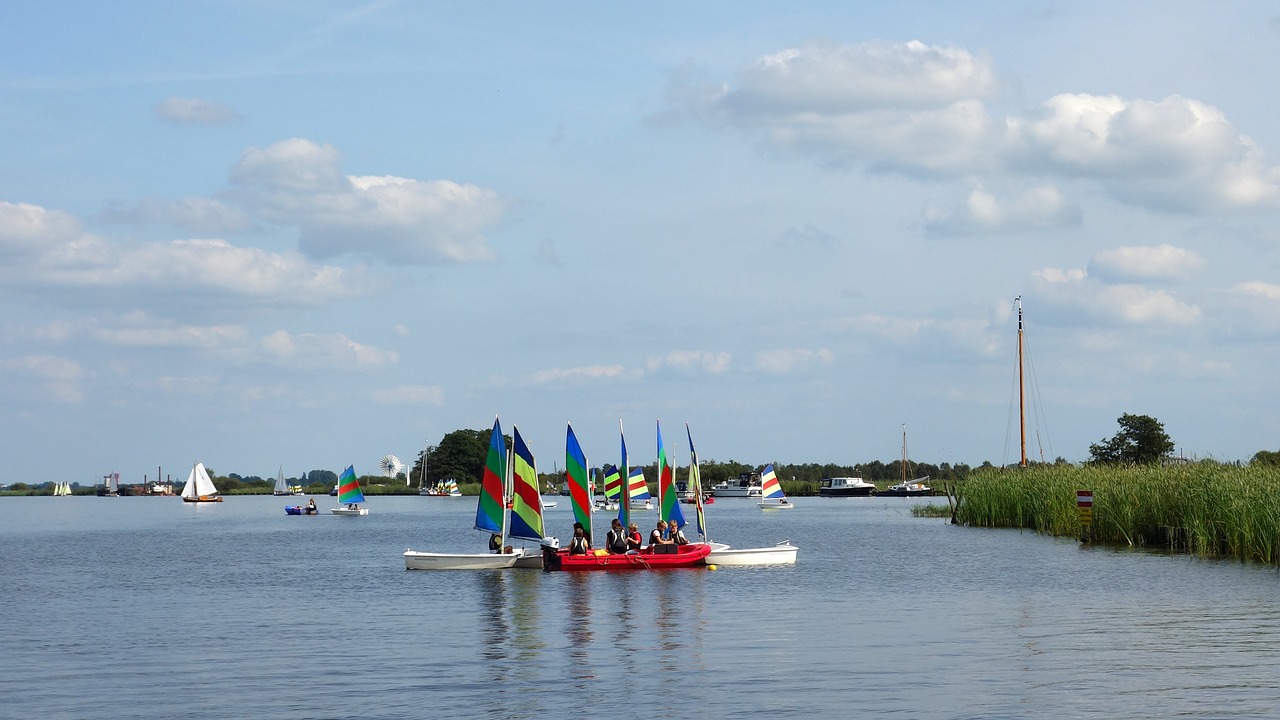 Image - sailing school sailing more water