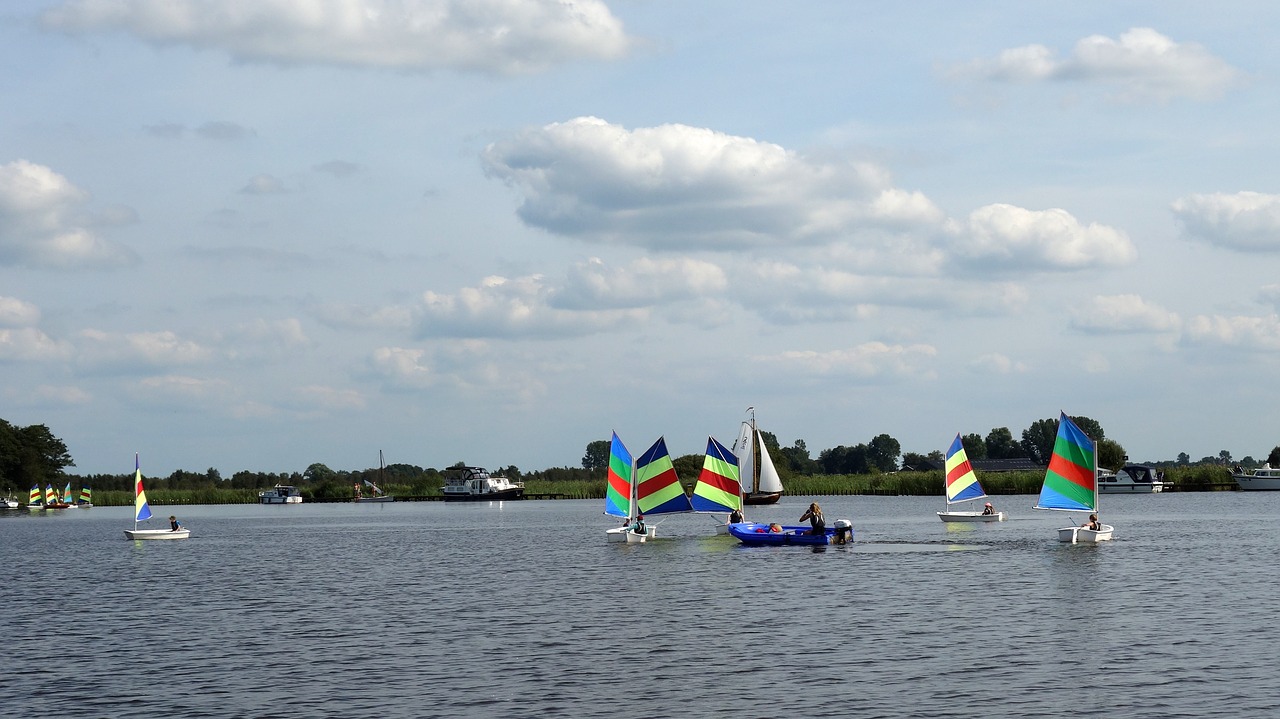 Image - sailing school sailing more water