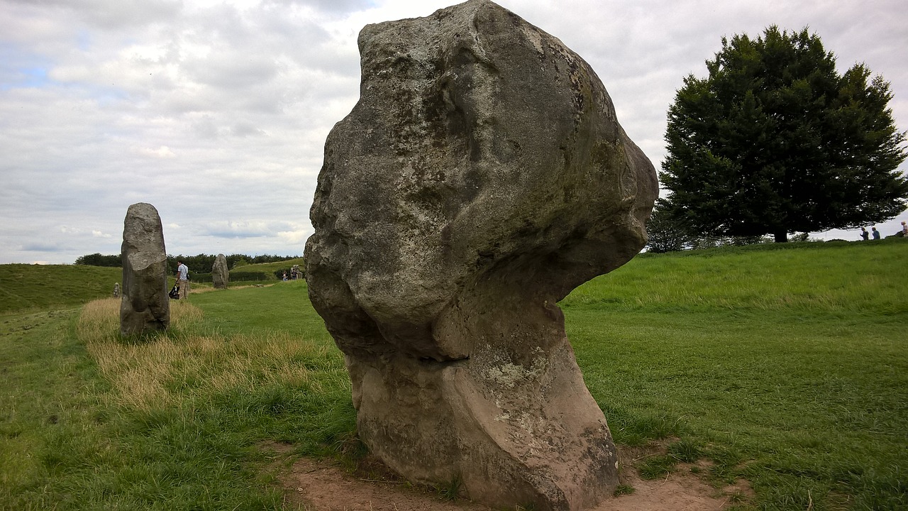 Image - megalith stone circle avebury