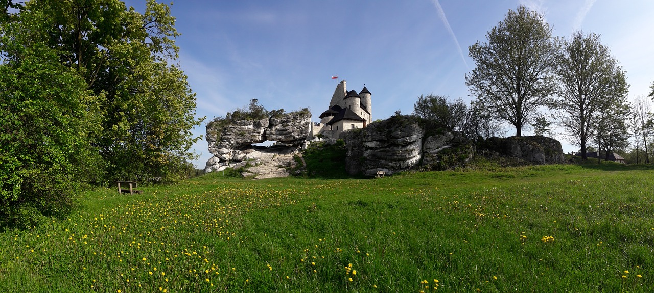 Image - castle bobolice the museum history