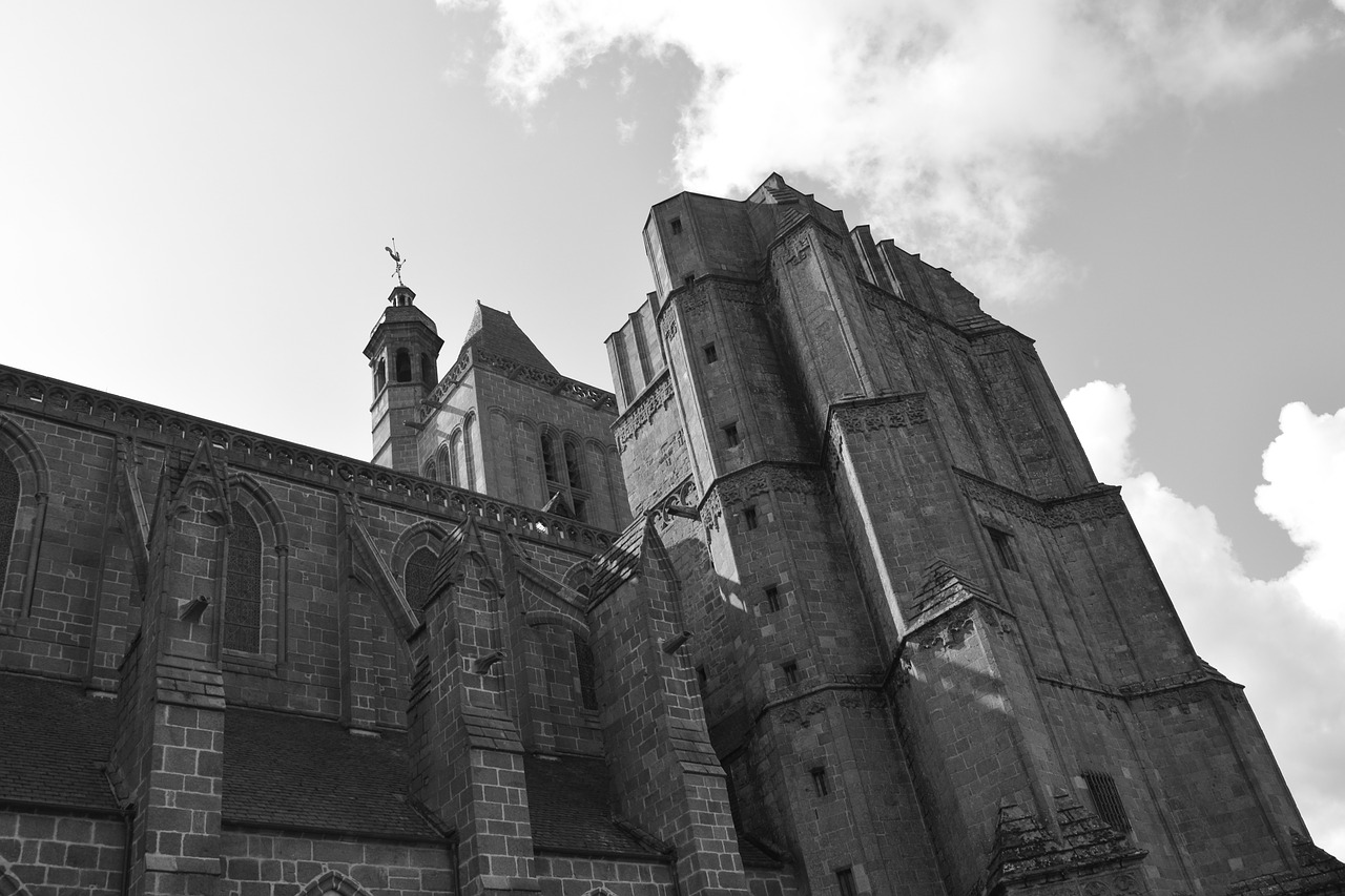 Image - cathedral of dol de bretagne