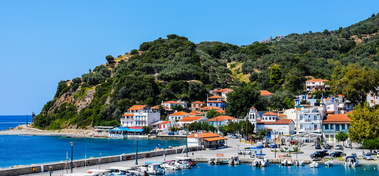 Image - greece skopelos loutraki port