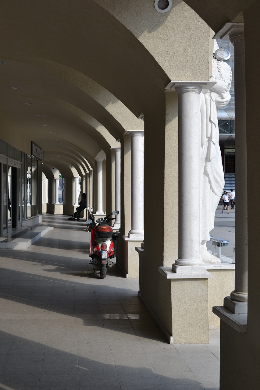 Image - collonade pillars arcade skopje