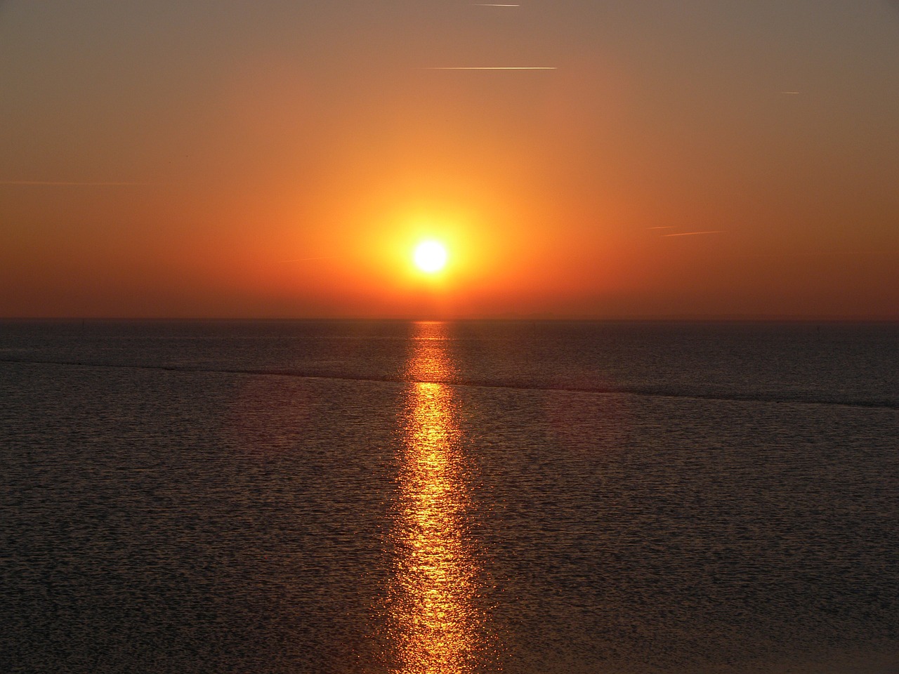 Image - sunset north sea lake background