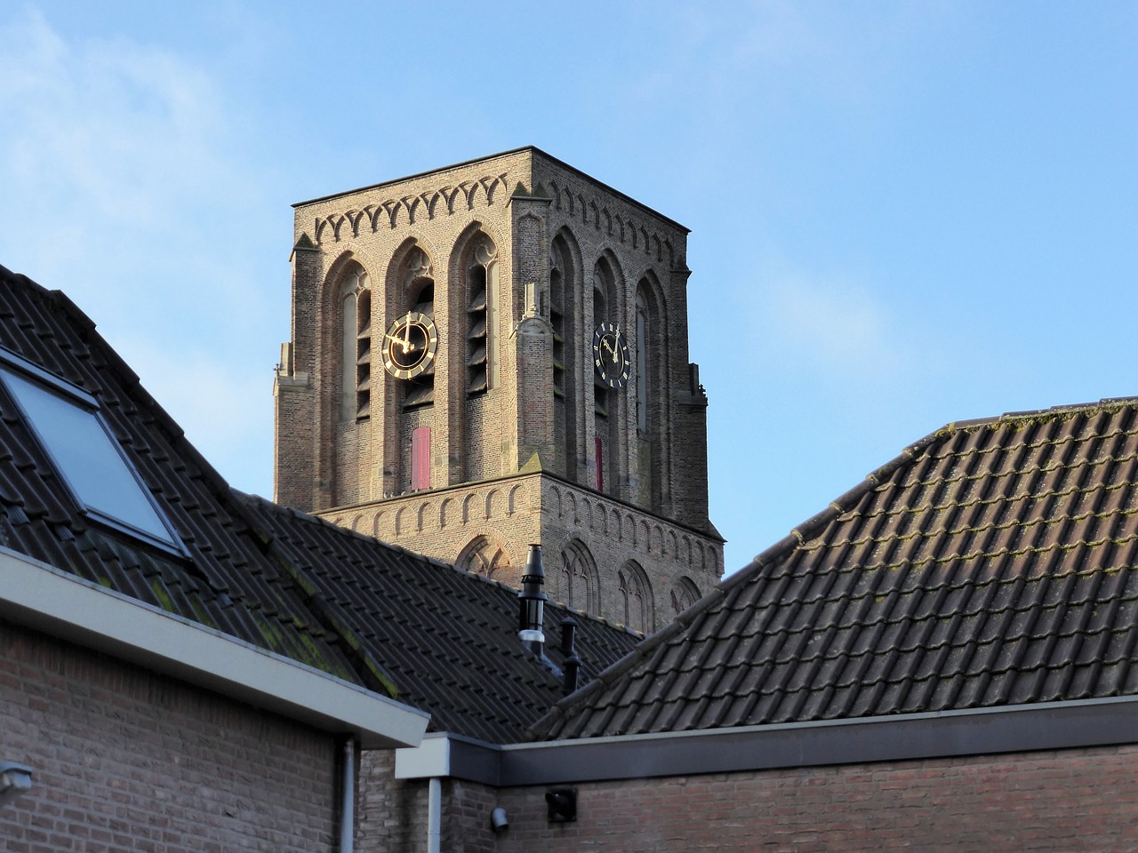 Image - building church tower square church