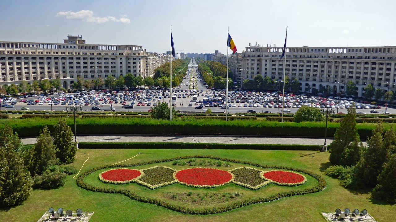 Image - bucharest romania square building