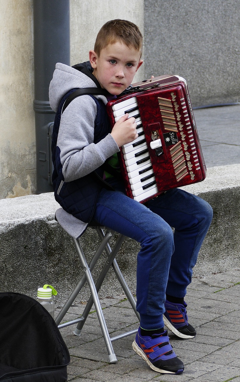 Image - street music music accordion