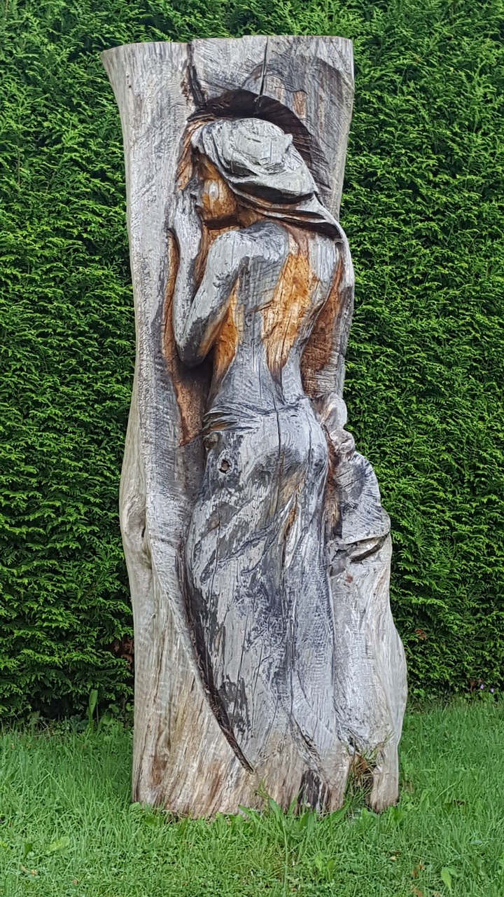 Image - art sculptor wood girl