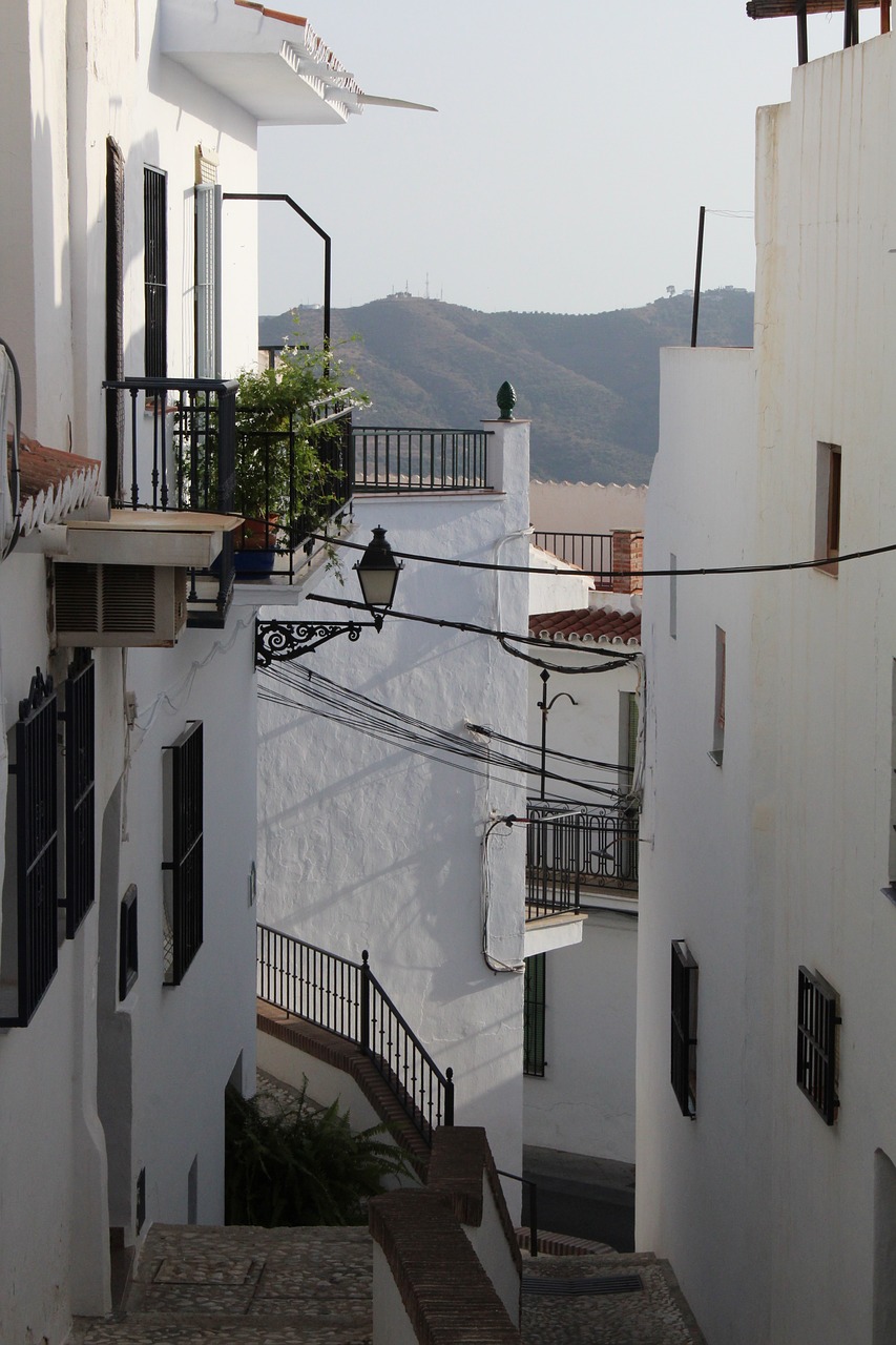 Image - summer street architecture at home