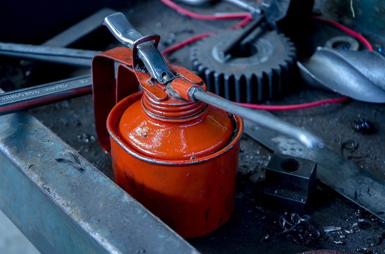 Image - industrial machine oil oiling