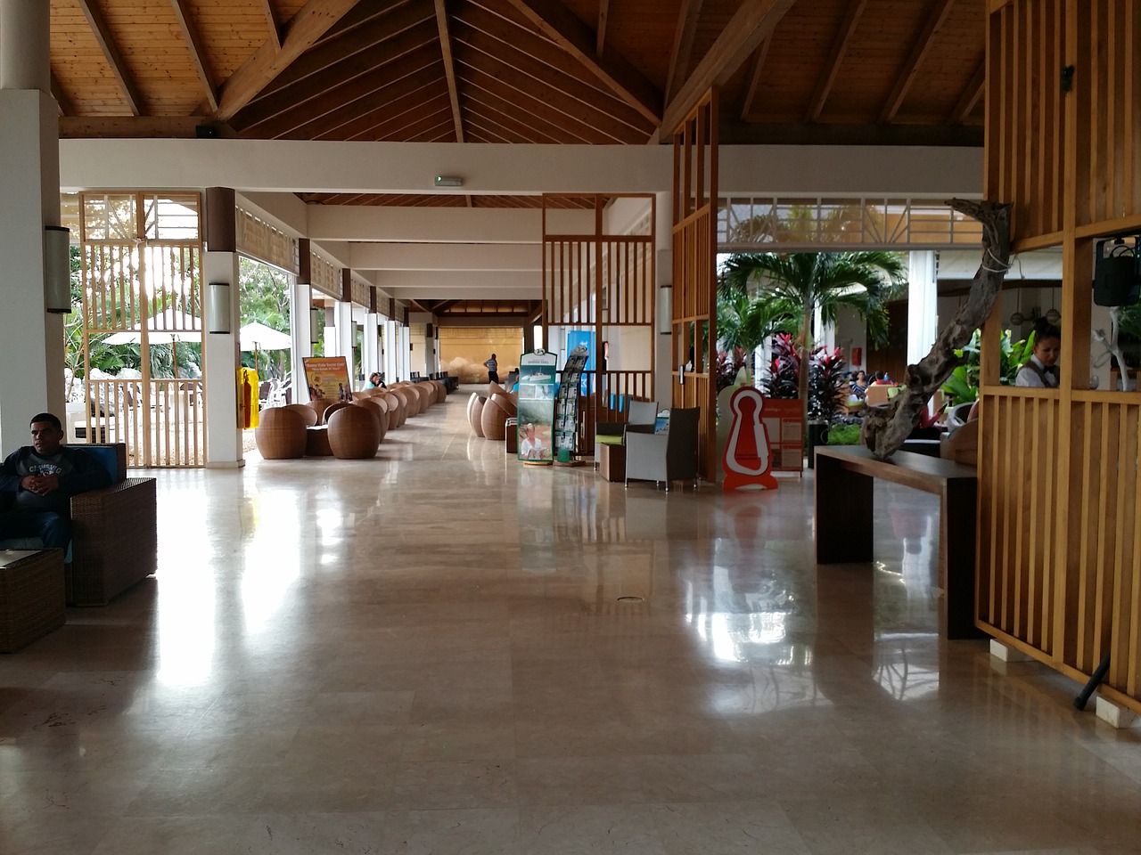Image - hotel nice chairs lobby decor