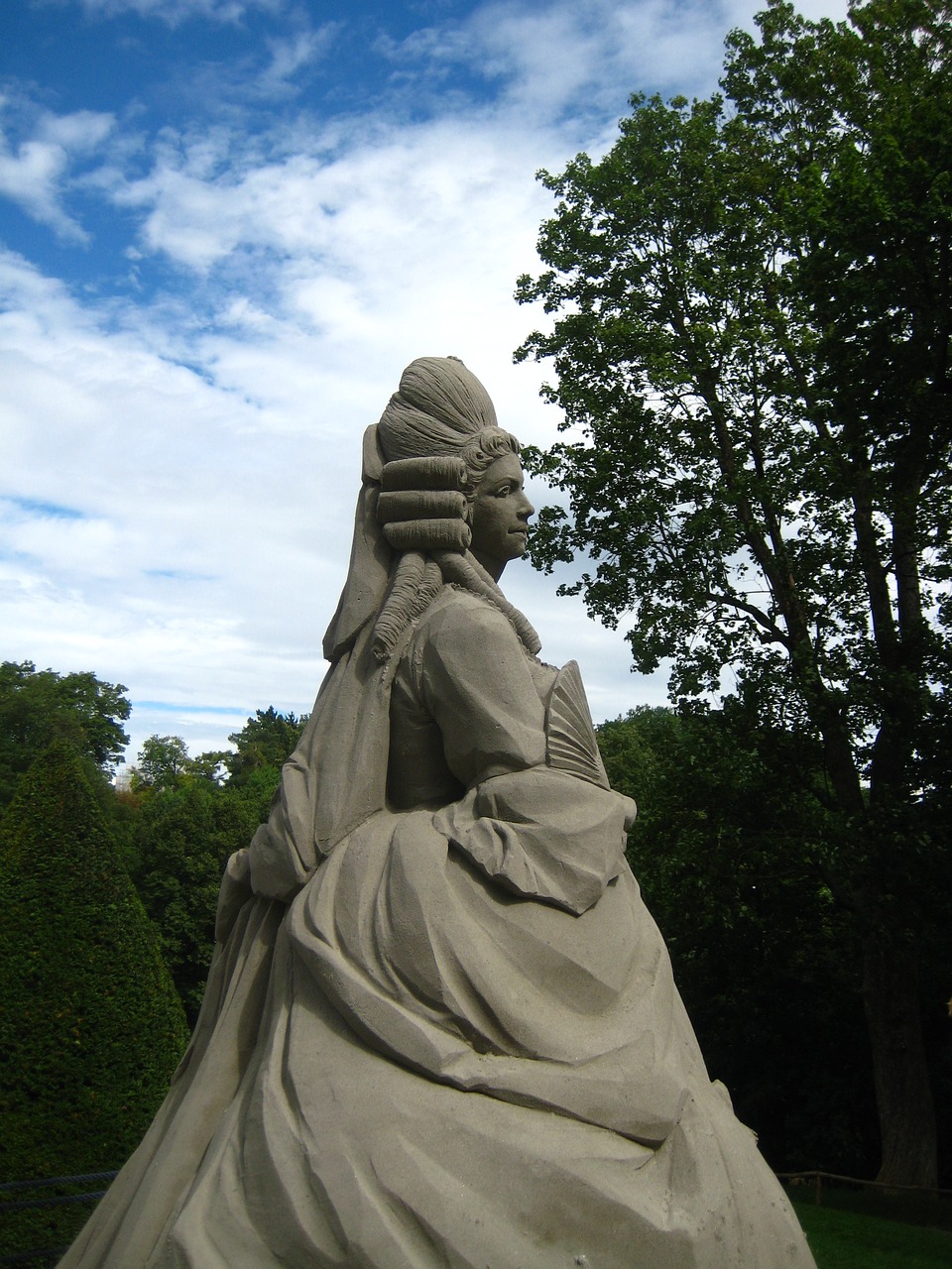 Image - sand art baroque lady sky subjects