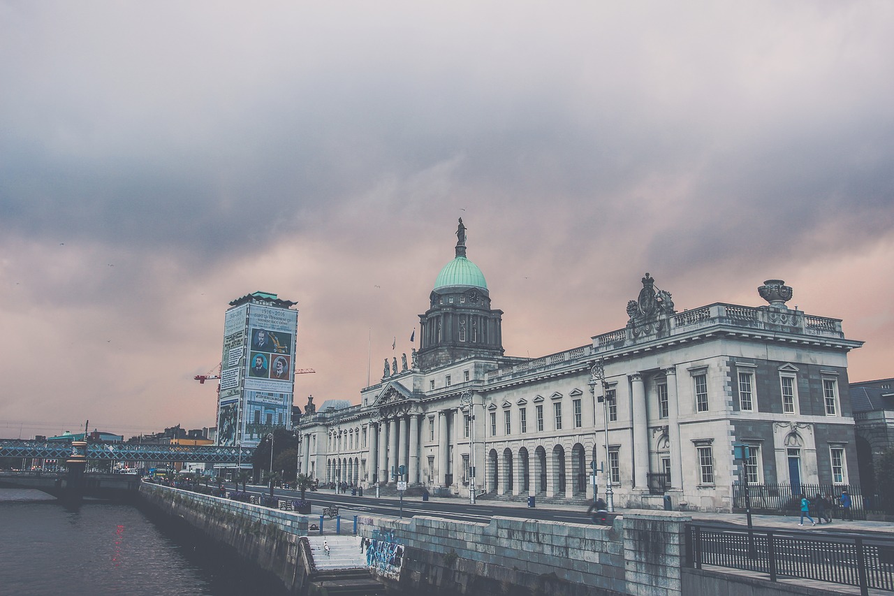 Image - dublin journey ireland parliament