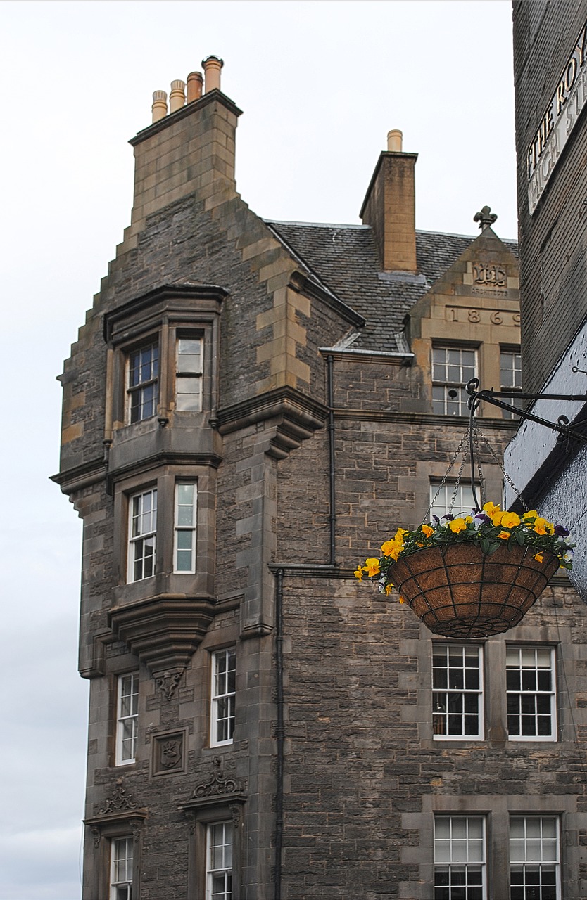 Image - edinburgh shopping city capital