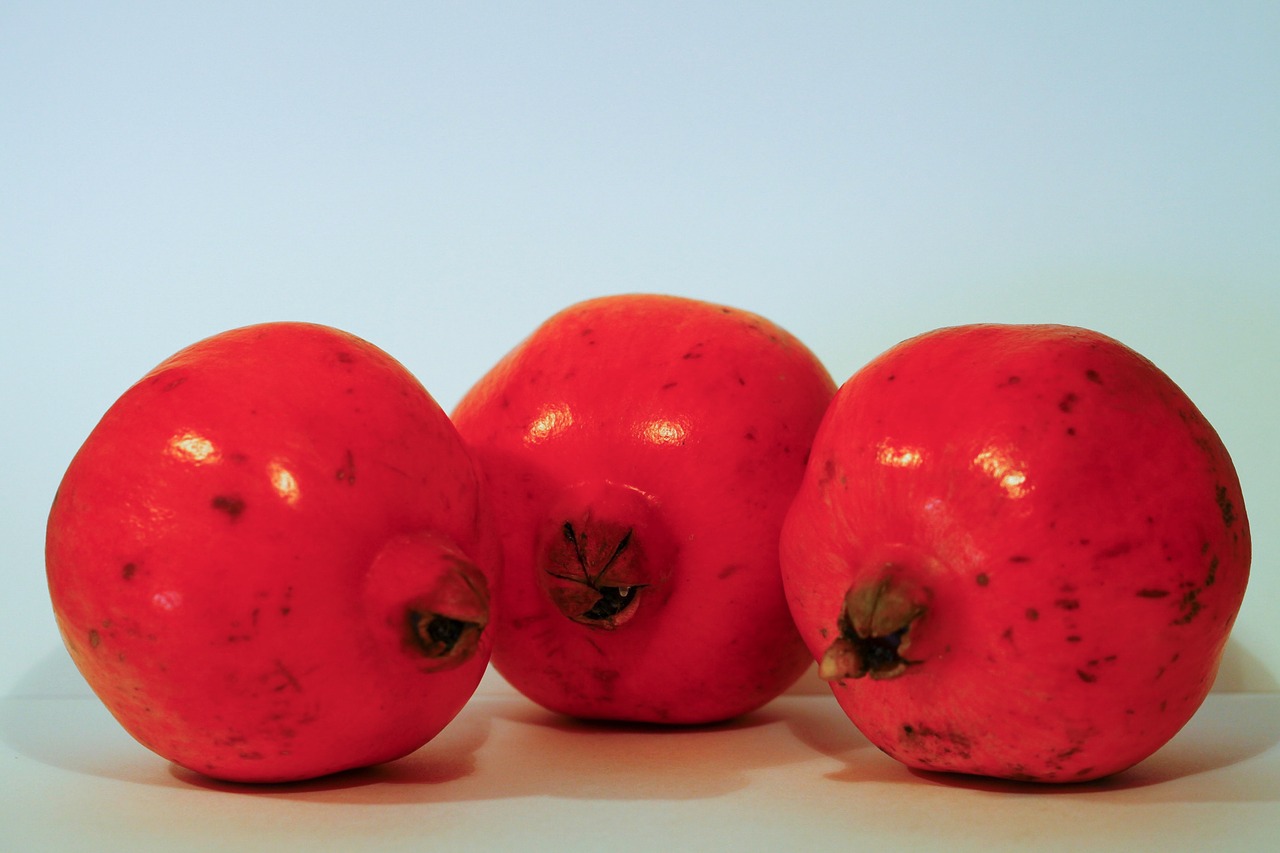 Image - fruits red fruits pomegranates very