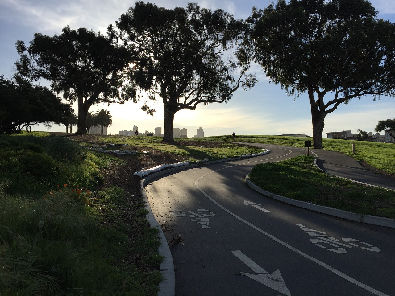 Image - san francisco park cycle path
