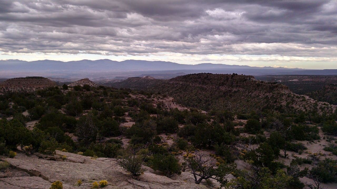 Image - cloudscape mesas mountains land