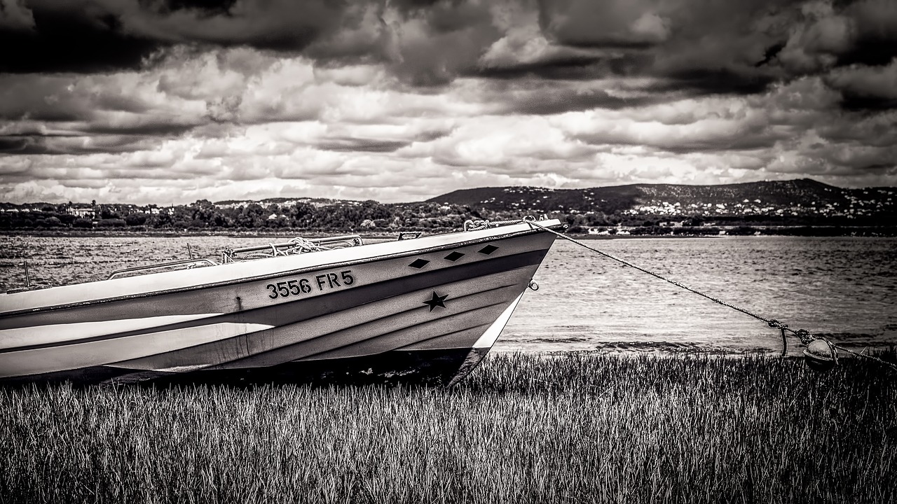 Image - boat land fisher