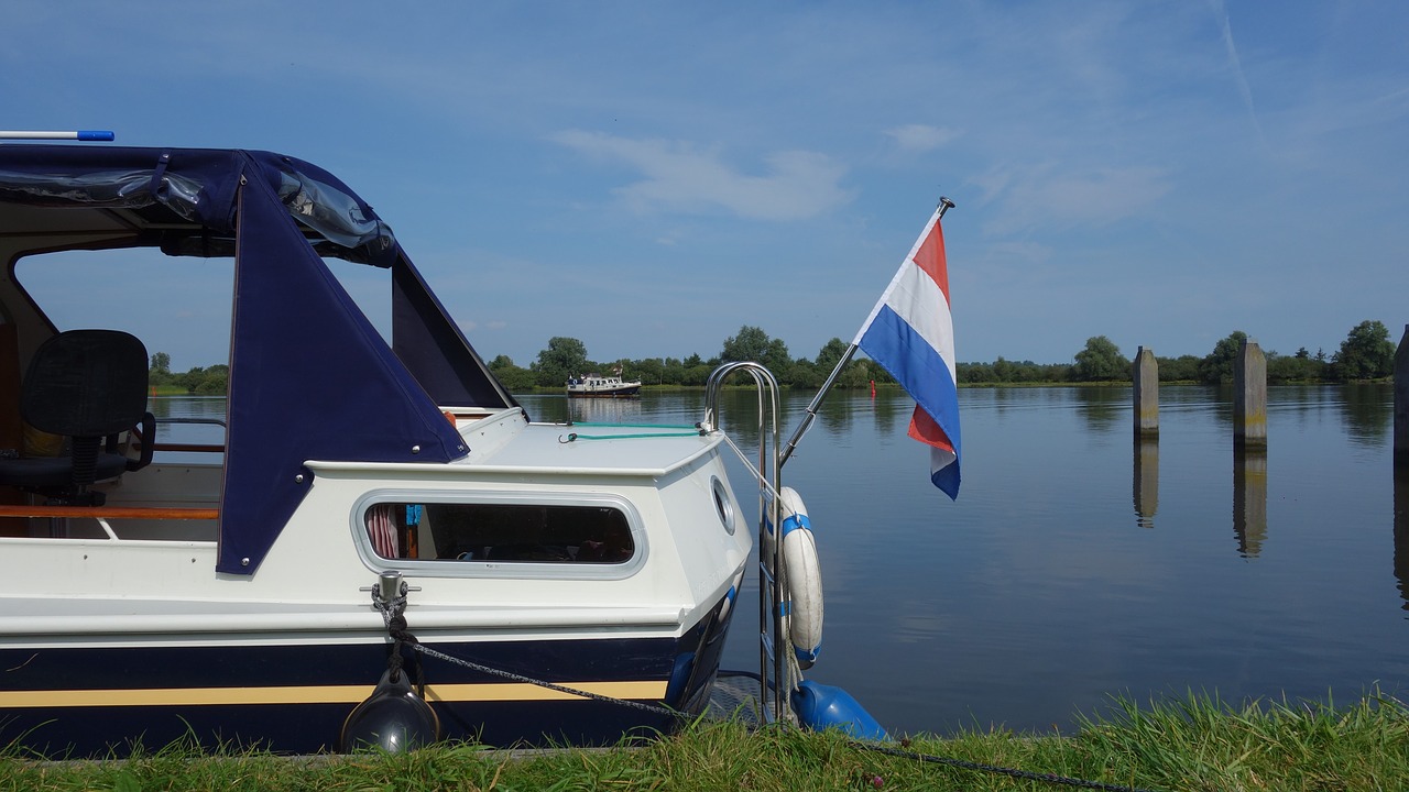 Image - boat rest wide boating serene