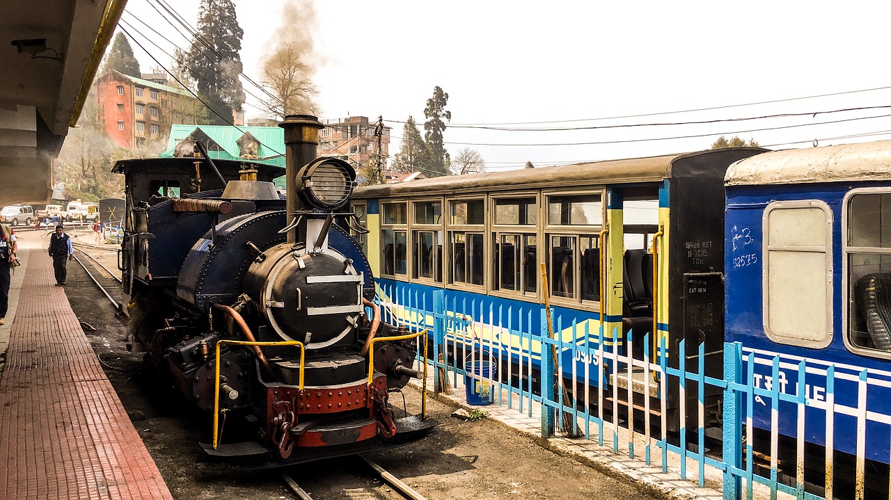 Image - toy train darjeeling train smoke