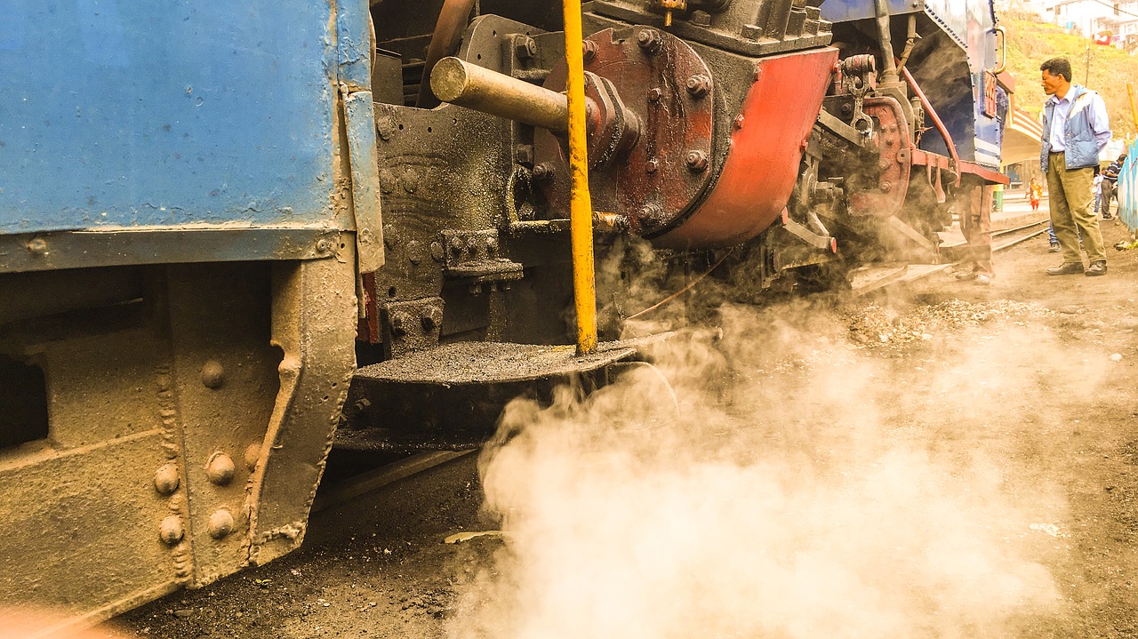 Image - toy train darjeeling train smoke
