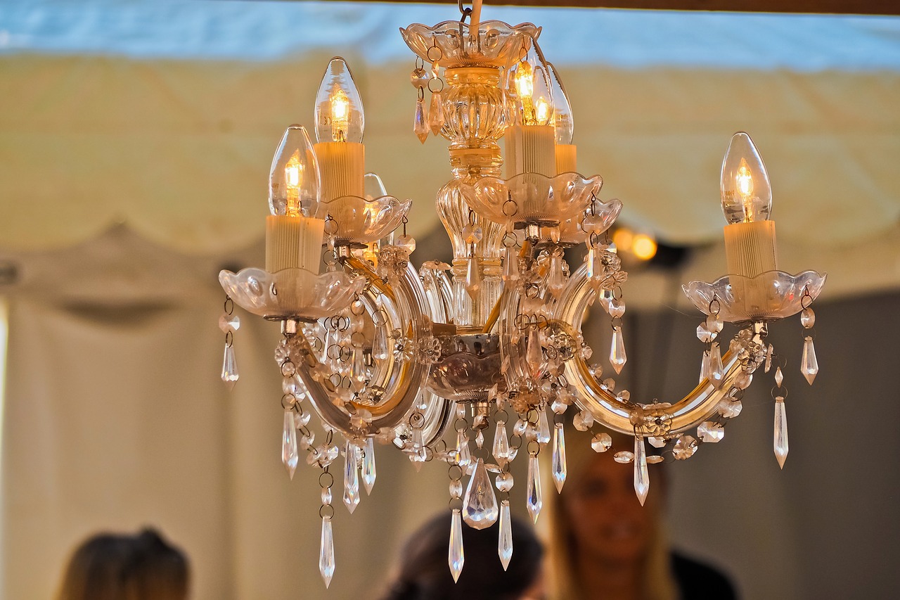 Image - chandelier light lighting