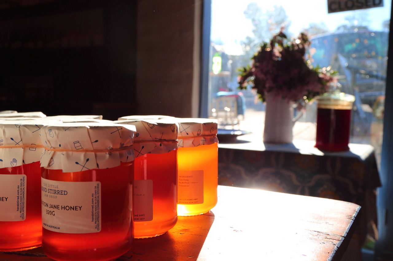 Image - honey amber golden