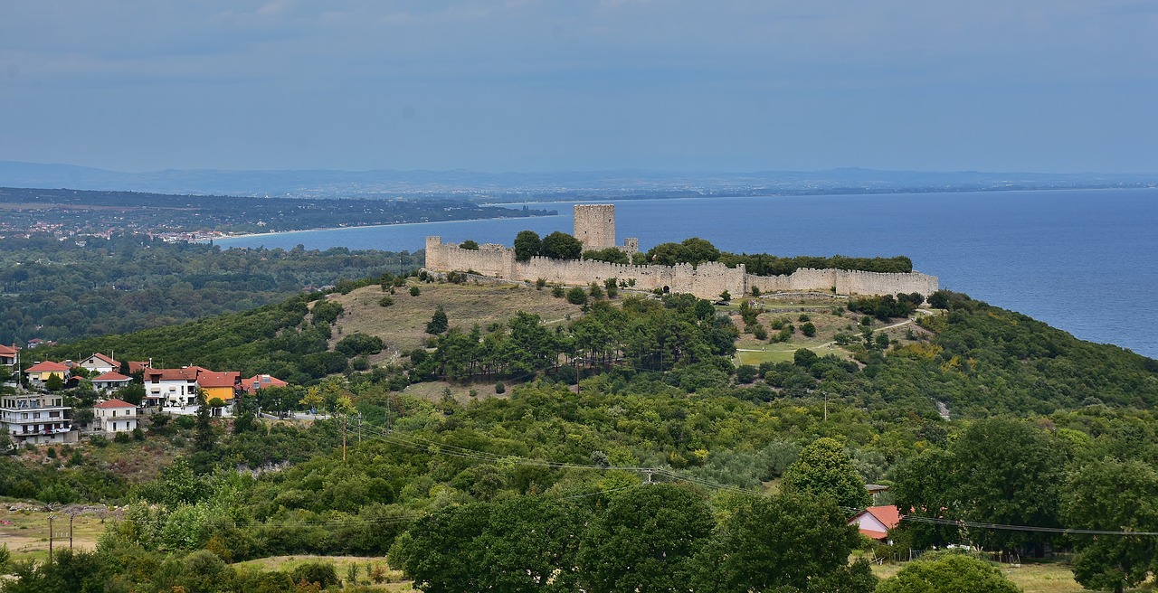 Image - castle platamon village platamonas