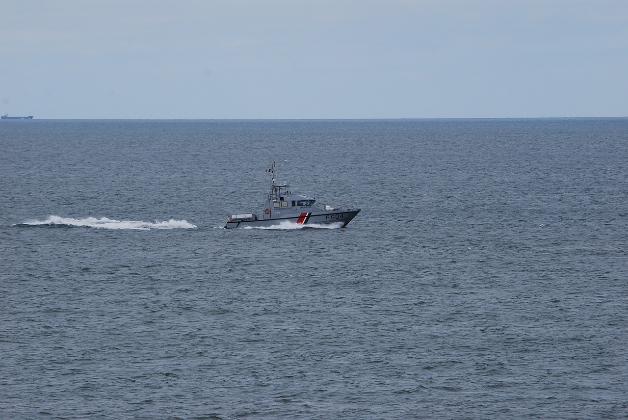 Image - boat sea customs